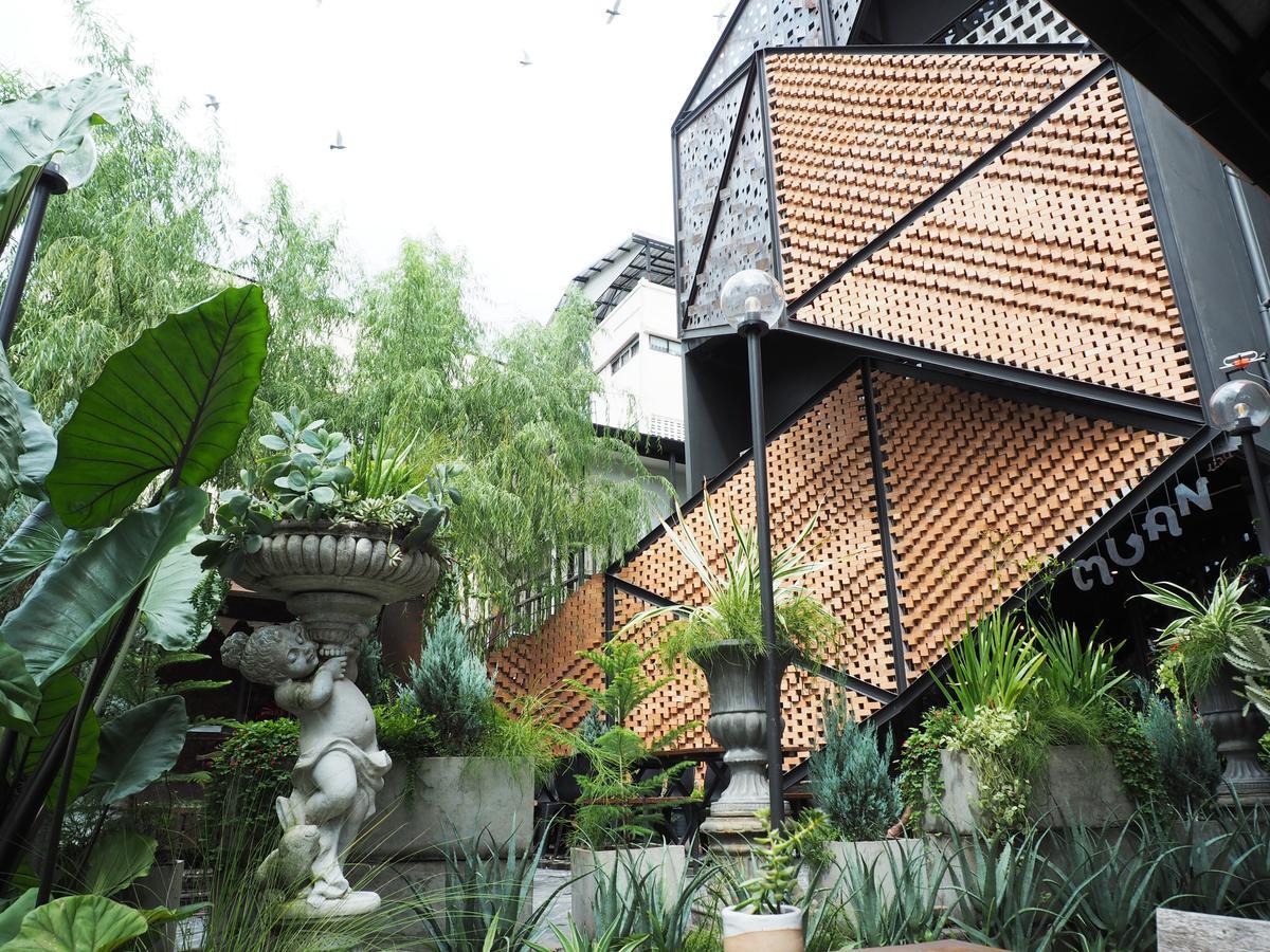 Muan Hotel Chiang Mai Exterior photo